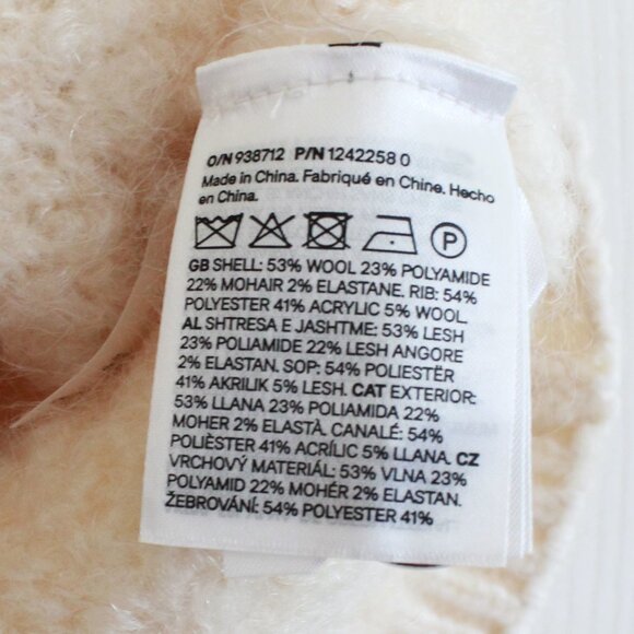 H&M Wool Blend Bouclé Cardigan in Cream - Picture 6 of 11